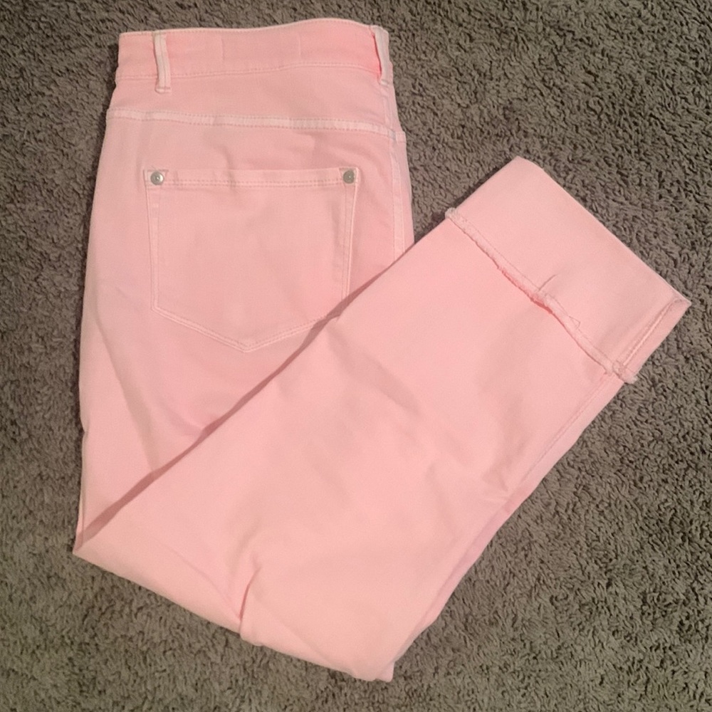 J.Jill Baby Pink Authentic Fit Cropped Jeans SZ 6